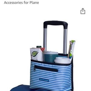 NWT travel suitcase cup holder carrier